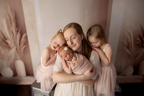 SweetRoseChelseyRidenourNewborn0009