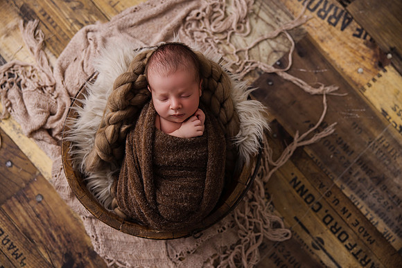 Fairbanks Photographer near me, baby photographer