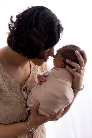 SweetRoseMichaelNeishNewborn0018